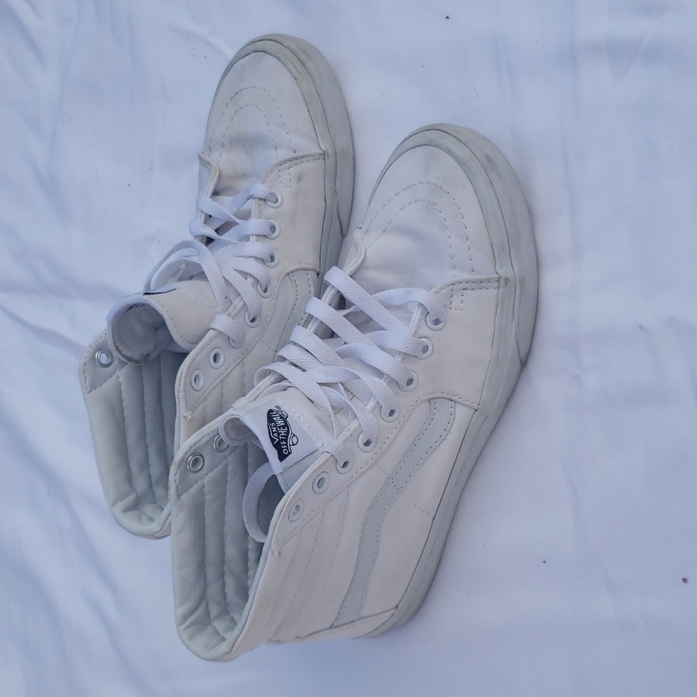 Vans women's shoe, size 8.5. White.